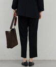 ライトジャージーテーパードパンツ