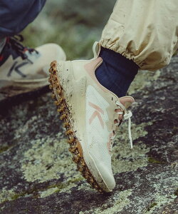 KEEN WOMEN ZIONIC NXT WP fB[X UCIjbN GkGbNXeB[ WP L[ V[YEC Xj[J[yz