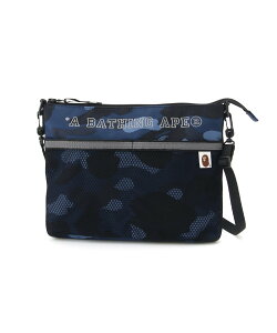A BATHING APE (M)COLOR CAMO SACOCHE M A xCVO GCv obO V_[obO ubN lCr[yz