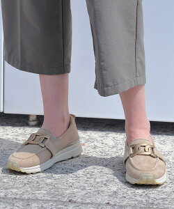 Bussola ybussolaz^蝛[t@[Xj[J[ C^[VV[ V[YEC Xj[J[ uEyz