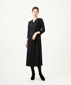 Sybilla [tR[hhJW[W[hX Vr s[XEhX s[X x[W ubNyz