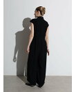 トライアングルネックオールインワン