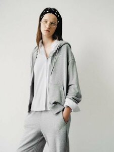 emmi �yNIKE�zStudio Fleece Lightweight Women's Oversized Full-Zip Hoodie �G�~ �g�b�v�X �p�[�J�[�E�t�[�f�B�[ �O���[�y���������z