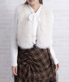 【SALE／35%OFF】clear ショート丈ファーベスト クリア トップス ベスト・ジレ