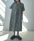 ○『ゆったりサイズ/体型カバー』バックリボンボリュームワンピース
