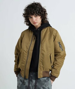 AVIREX sWOMENStMA-1 COMMERCIAL ABbNX WPbgEAE^[ u]EWp[ Vo[ ubN uEyz