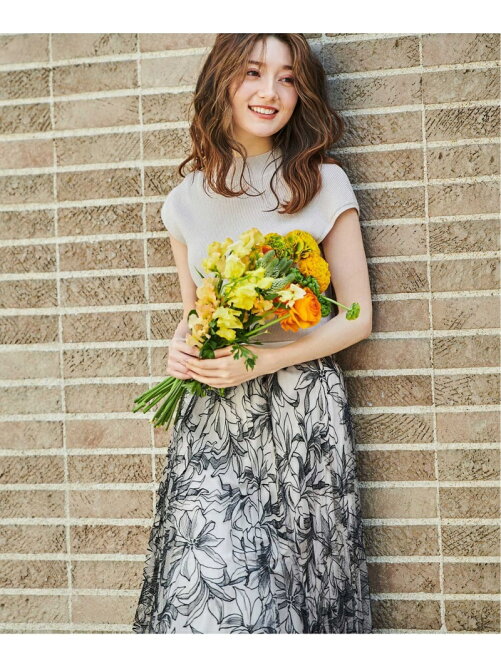 Noela 美人百花7月号掲載 線描き刺繍スカート Rakuten Fashion 楽天ファッション 旧楽天ブランドアベニュー Cv27 Noela 美人百花7月号掲載 線描き刺繍スカート Rakuten Fashion 楽天ファッション 旧楽天ブランドアベニュー Cv27
