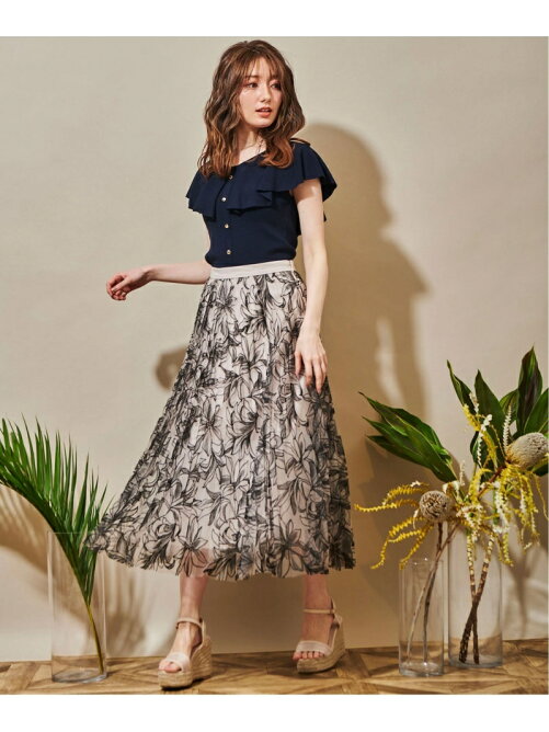 Noela 美人百花7月号掲載 線描き刺繍スカート Rakuten Fashion 楽天ファッション 旧楽天ブランドアベニュー Cv27 Noela 美人百花7月号掲載 線描き刺繍スカート Rakuten Fashion 楽天ファッション 旧楽天ブランドアベニュー Cv27