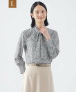 【L】【新色追加】【ウォッシャブル】ジオメトリックプリントブラウス