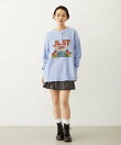 HENLEY NECK GRAPHIC L/S TOP