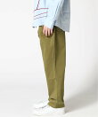 タック入りロングパンツ