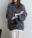 ケーブルニット