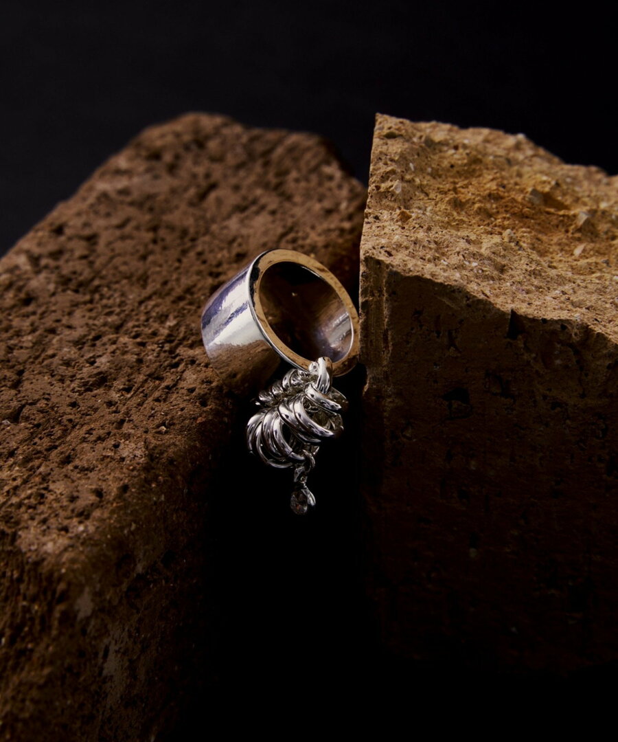 【SALE/5%OFF】LAPUIS LAPUIS(ラピュイ) Bijou Coil ring キャセリーニ アクセサリー・腕時計 リング・指輪 シルバー ゴールド【送料無料】 - メイン画像 4