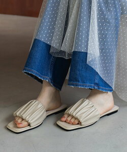 �ySALE�^30%OFF�zMAISON BREEZE reveur MAISON BREEZE reveur/square toe gather sandals �X�N�G�A�g���[�M���U�[�T���_�� �Z�b�g�A�b�v�Z�u�� �V���[�Y�E�C �T���_�� �u���b�N�y���������z