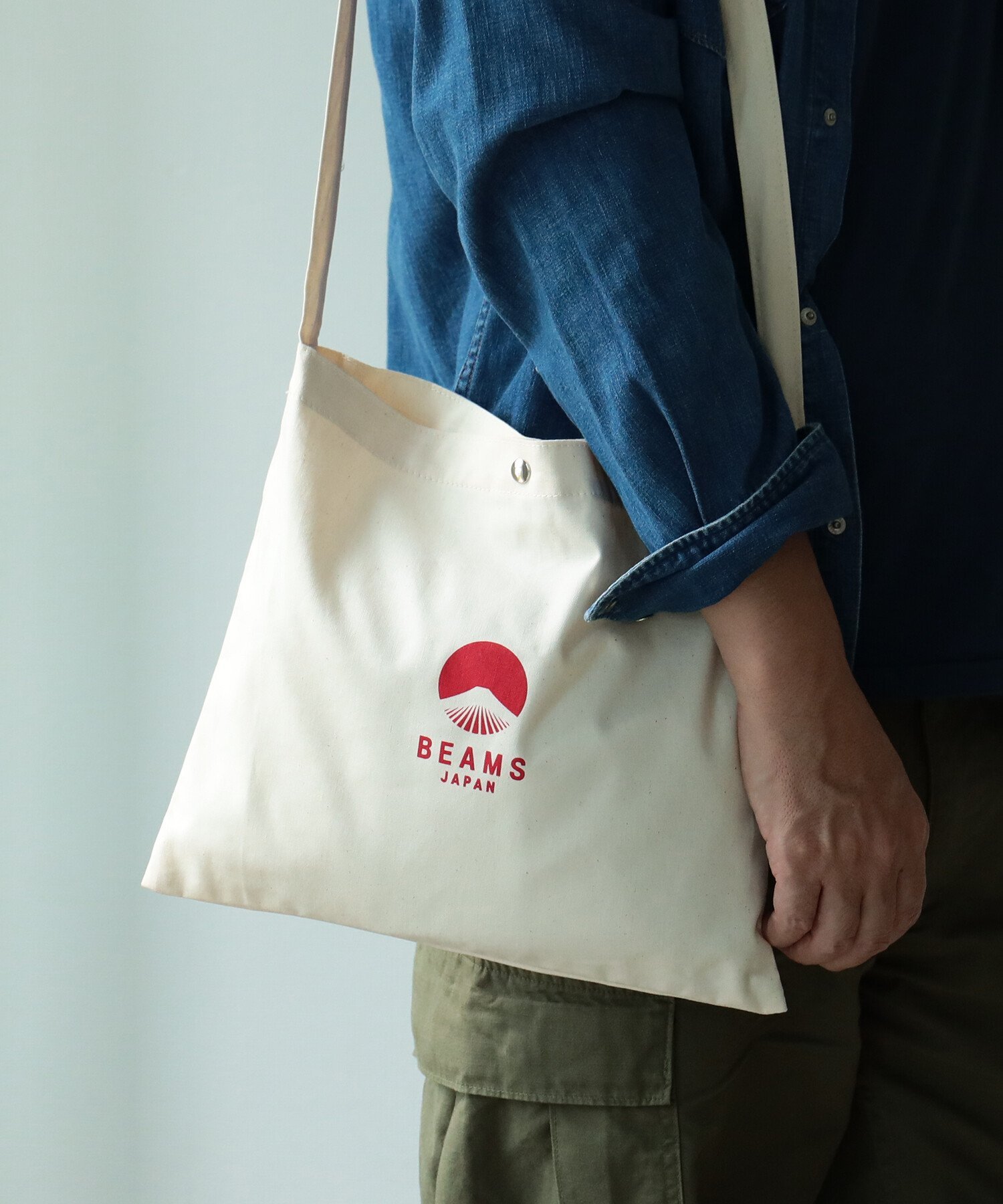 BEAMS JAPAN   オリジナル ロゴ サコッシュ アウトドア