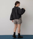 ダブルタックショートパンツ