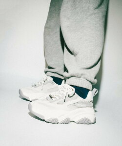 STEVE MADDEN {[\[Xj[J[ XeB[u}f V[YEC Xj[J[ O[ zCg ubNyz