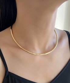 【SALE／35%OFF】iso メタル カーブ チョーカー ネックカフ アウトフィッターラボ アクセサリー・腕時計 チョーカー シルバー ゴールド