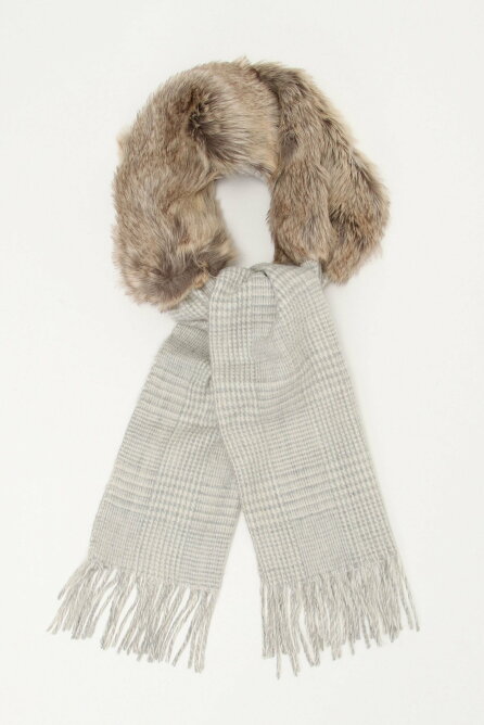 Ikka フェイクファー付きストール Rakuten Fashion 楽天