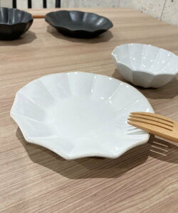 studio CLIP (U)JqU15 X^fBINbv HEELb`pi HEM zCg ubN