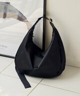 russet 【20%ポイントバック】クラウズナイロンラウンドビッグショルダーバッグ ラシット バッグ ショル…