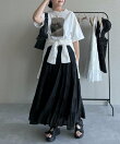 フラワーモチーフTシャツ