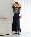 フラワーモチーフTシャツ