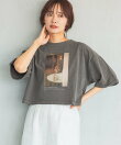 フラワーモチーフTシャツ