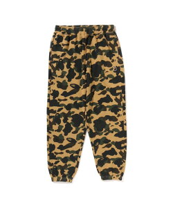 A BATHING APE 1ST CAMO ONE POINT RELAXED FIT SWEAT PANTS A xCVO GCv pc W[WEXEFbgpc IW CG[ O[yz
