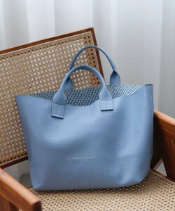 IACUCCI Iy M CERVO/STAMPA INTERNA CANb` obO g[gobO u[yz