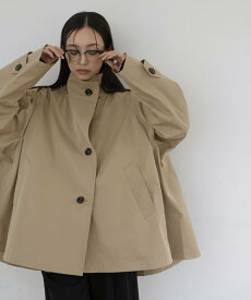 hellam スタンドカラーケープトレンチコート へラム ジャケット・アウター ポンチョ ブラック ホワイト ベージュ【送料無料】