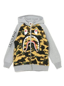 A BATHING APE 1ST CAMO SHARK PATCH ZIP HOODIE K C ア ベイシング エイプ トップス パーカー・フーディー グリーン イエロー【送料無料】