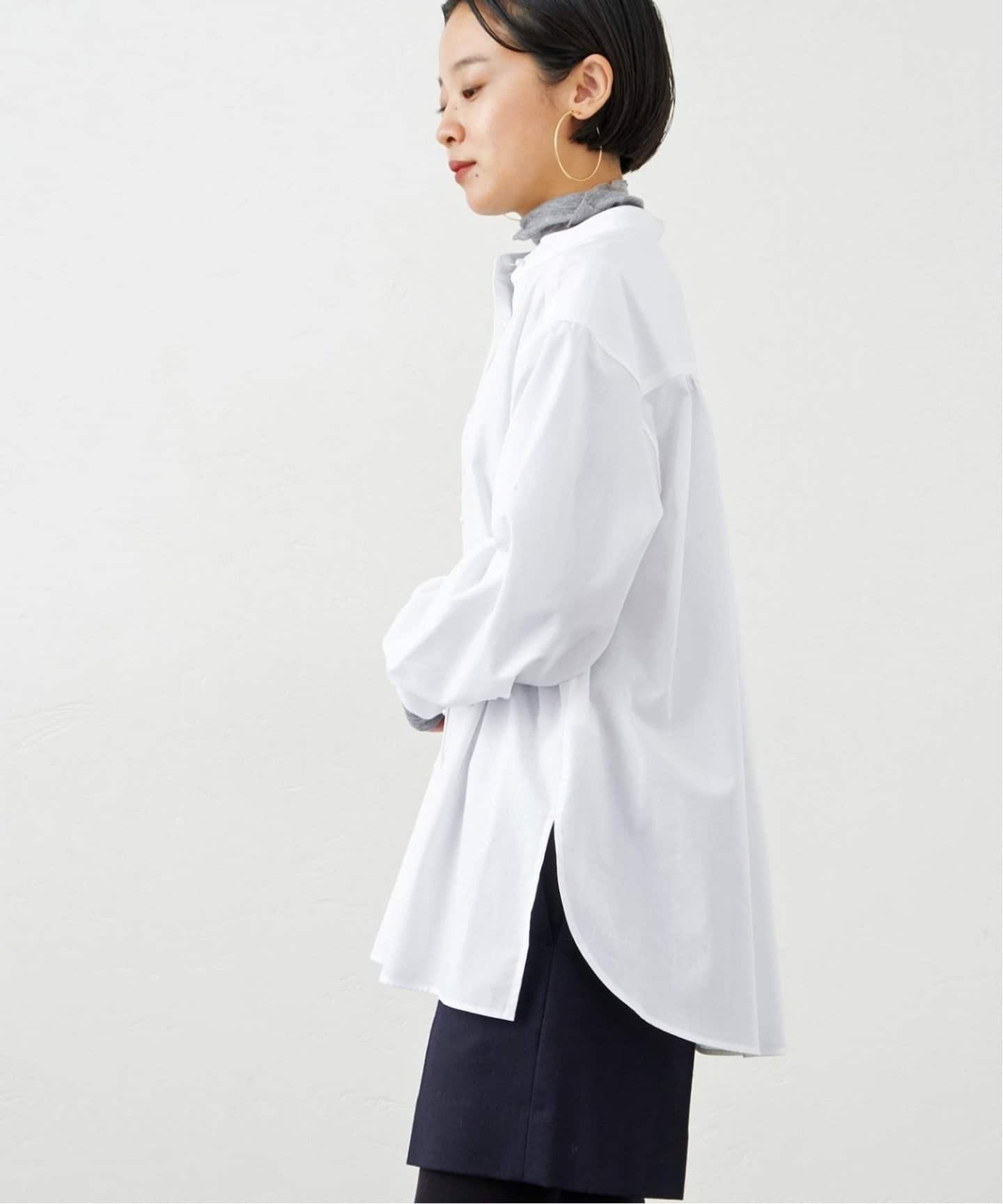 IENA｜パールボタン バックギャザーシャツ | Rakuten Fashion(楽天