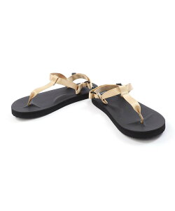 �ySALE�^50%OFF�zYVON �x���g�f�U�C���T���_���sSUICOKE�t �C���H�� �V���[�Y�E�C �T���_�� �z���C�g �x�[�W���y���������z