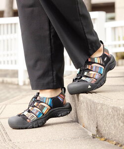 KEEN (MEN)NEWPORT H2 / (�����Y)�j���[�|�[�g �G�C�`�c�[ �L�[�� �V���[�Y�E�C �T���_�� �u���b�N�y���������z