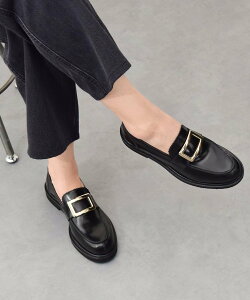 PASCUCCI �yPASCUCCI�z���E���h�g�E���^���o�b�N�����[�t�@�[ �C���^�[�V���V���[�� �V���[�Y�E�C ���[�t�@�[ �u���[�y���������z