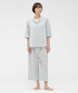 MARGARET HOWELL COTTON LINEN MINI STRIPE TROUSERS �}�[�K���b�g�E�n�E�G�� �p���c ���̑��̃p���c �z���C�g�y���������z