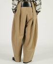 ハイウエストベルトタックパンツ / High-Waist Belted Tuck Pants