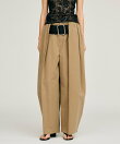 ハイウエストベルトタックパンツ / High-Waist Belted Tuck Pants