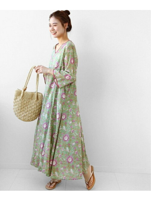 Journal Standard Relume 追加3 バティックフラワートラペーズワンピース Rakuten Fashion 楽天ファッション 旧楽天ブランドアベニュー Da33