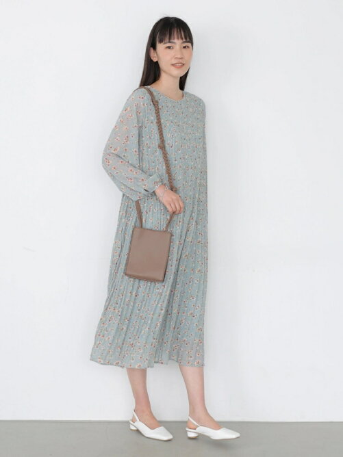 American Holic 花柄プリーツワンピース Rakuten Fashion 楽天ファッション 旧楽天ブランドアベニュー Cv5323