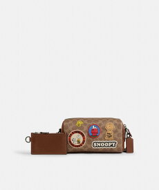 【SALE／40%OFF】COACH OUTLET 【COACH X PEANUTS】アクセル クロスボディ バッグ・シグネチャー キャンバス・パッチ コーチ　アウトレット バッグ ショルダーバッグ ベージュ【送料無料】