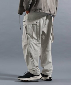 NUMERALS [NUMERALS]FREE MOVEMENT UTILITY CARGO PANTS �j�R�A���h �g�b�v�X ���̑��̃g�b�v�X �O���[ �u���b�N �O���[���y���������z