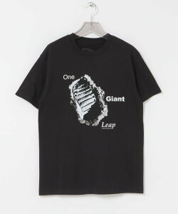 URBAN RESEARCH Cotton Expressions ONE GIANT LEAP T-SHIRTS �A�[�o�����T�[�` �g�b�v�X �J�b�g�\�[�ET�V���c �u���b�N�y���������z