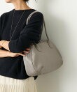 《本革》ラウンドミディボストン