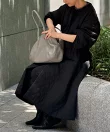 《本革》ラウンドミディボストン