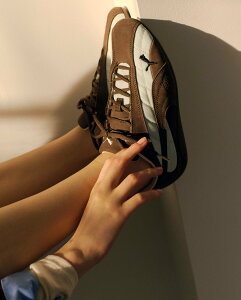 emmi �yemmi×PUMA�zSPEEDCAT PLUS EMMI �G�~ �V���[�Y�E�C �X�j�[�J�[�y���������z