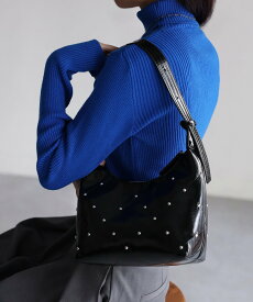 【SALE／26%OFF】Riberry キルティングリボンスタッズショルダーバッグ リベリー バッグ ショルダーバッグ シルバー ホワイト ブラック