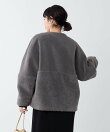 リバーシブルノーカラーボアコート