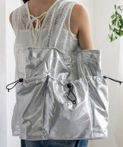楽天市場】メタリック フェイクレザー タッセル トートバッグの通販